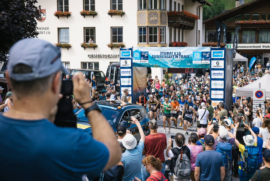 Fotograf beim Startschuss