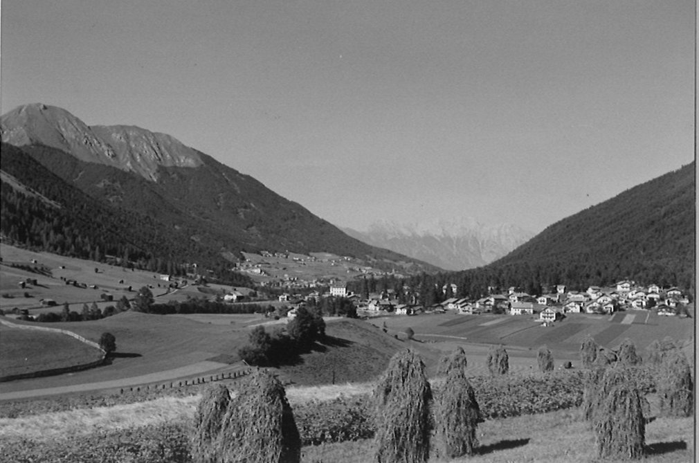 Alte Talaufnahme mit Blick talauswärts 